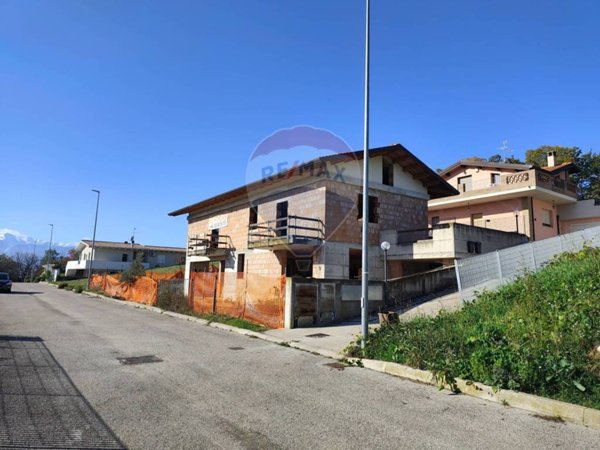 casa indipendente in vendita a Frisa