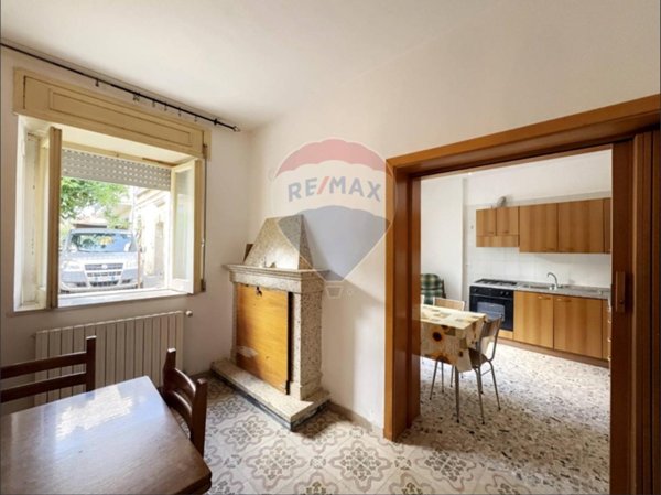 casa indipendente in vendita a Frisa in zona Guastameroli