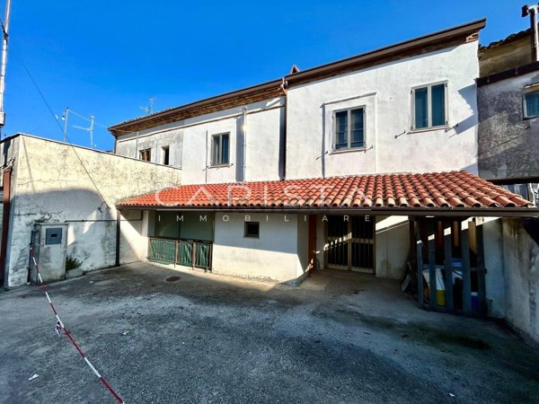 casa semindipendente in vendita a Frisa in zona Guastameroli