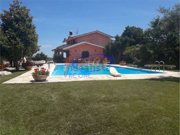 casa indipendente in vendita a Frisa in zona Guastameroli