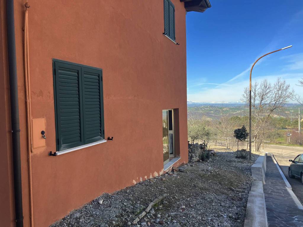 casa indipendente in vendita a Furci