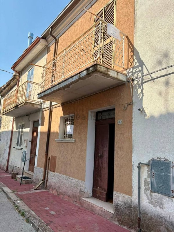 appartamento in vendita a Furci