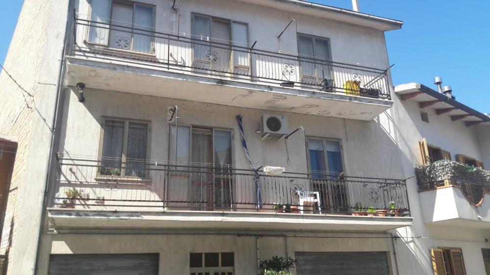 appartamento in vendita a Furci