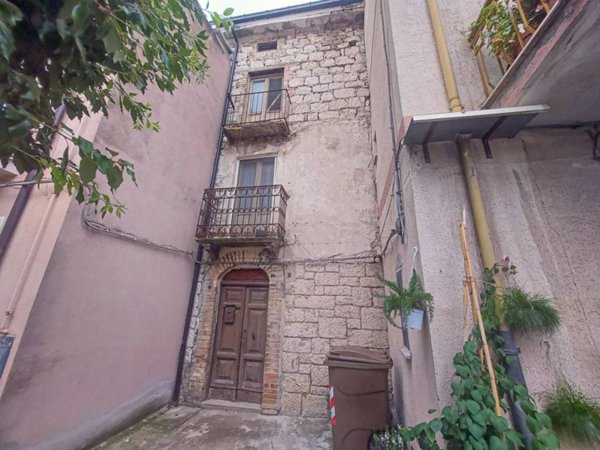 casa indipendente in vendita a Gessopalena