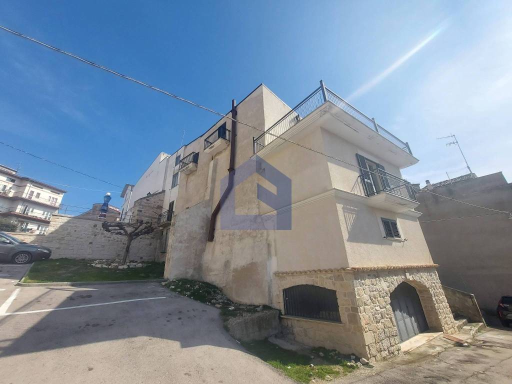 casa indipendente in vendita a Gessopalena