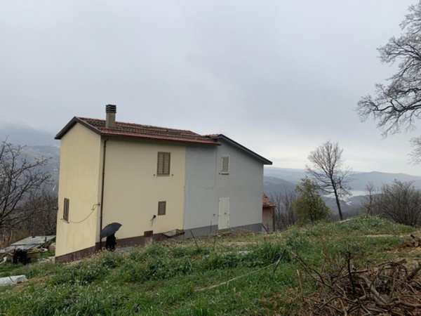 casa indipendente in vendita a Gessopalena