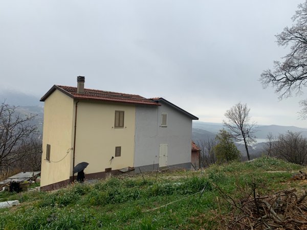 casa indipendente in vendita a Gessopalena