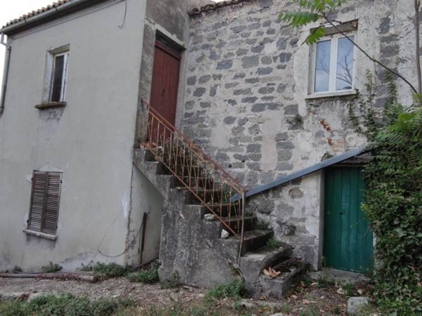 casa indipendente in vendita a Gissi