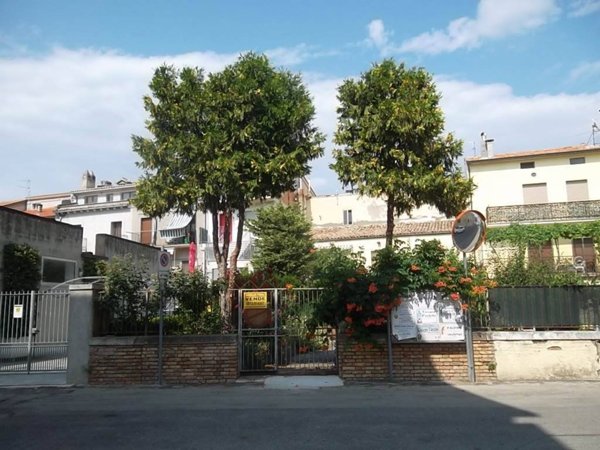 casa indipendente in vendita a Gissi