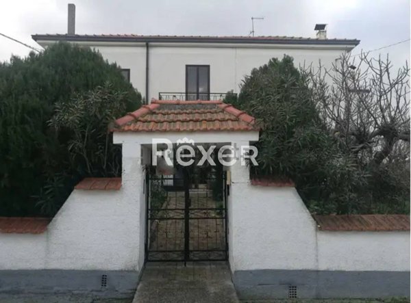 casa indipendente in vendita a Gissi in zona Tratturo