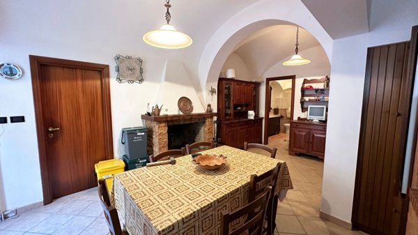 casa indipendente in vendita a Gissi