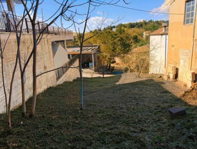 negozio in vendita a Gissi