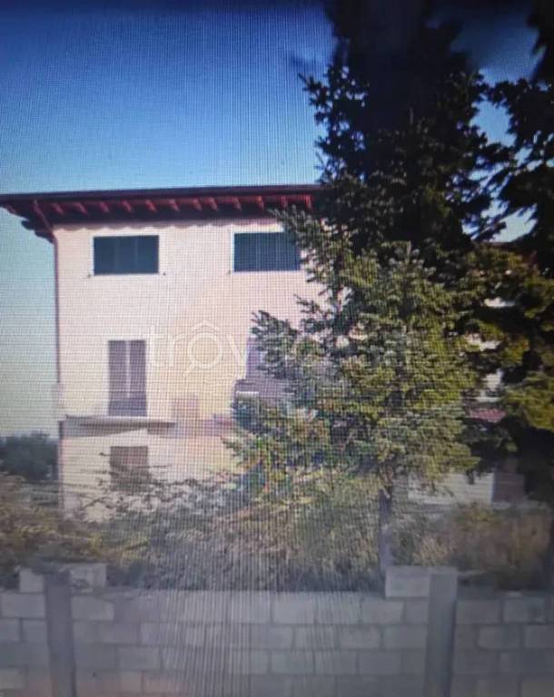 casa indipendente in vendita a Gissi