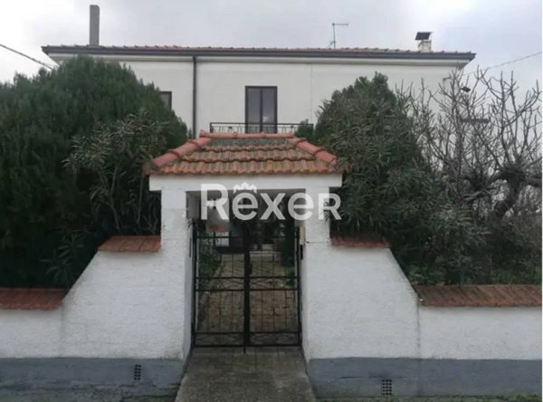 casa indipendente in vendita a Gissi in zona Tratturo