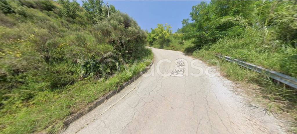 terreno agricolo in vendita a Giuliano Teatino in zona San Cataldo