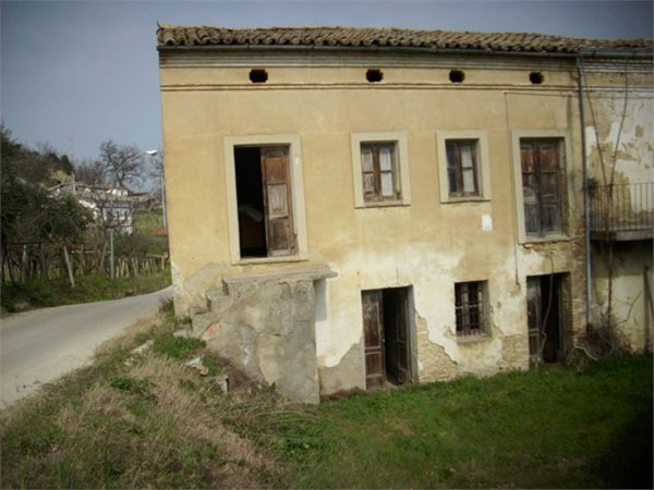 casa indipendente in vendita a Giuliano Teatino in zona San Cataldo