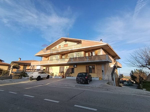 appartamento in vendita a Giuliano Teatino in zona San Rocco
