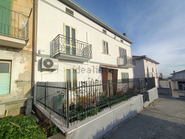casa semindipendente in vendita a Guardiagrele