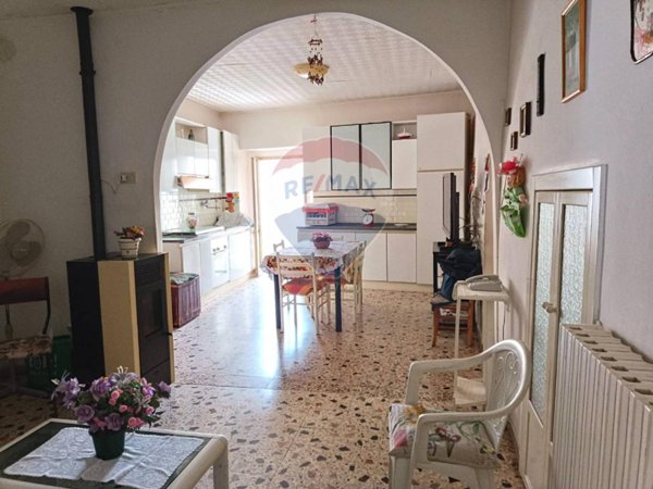 casa indipendente in vendita a Guardiagrele