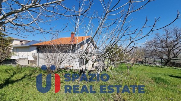 casa indipendente in vendita a Guardiagrele in zona Cerchiara