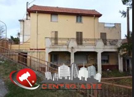 casa indipendente in vendita a Guardiagrele in zona Melone