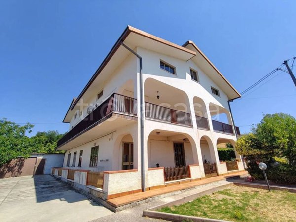 casa indipendente in vendita a Guardiagrele