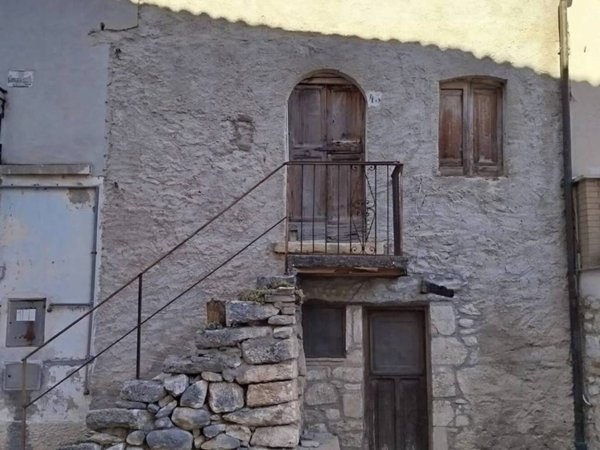 casa indipendente in vendita a Guardiagrele