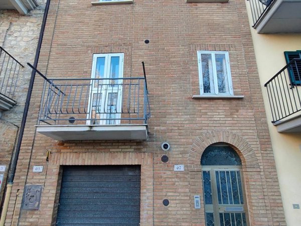 casa indipendente in vendita a Guardiagrele