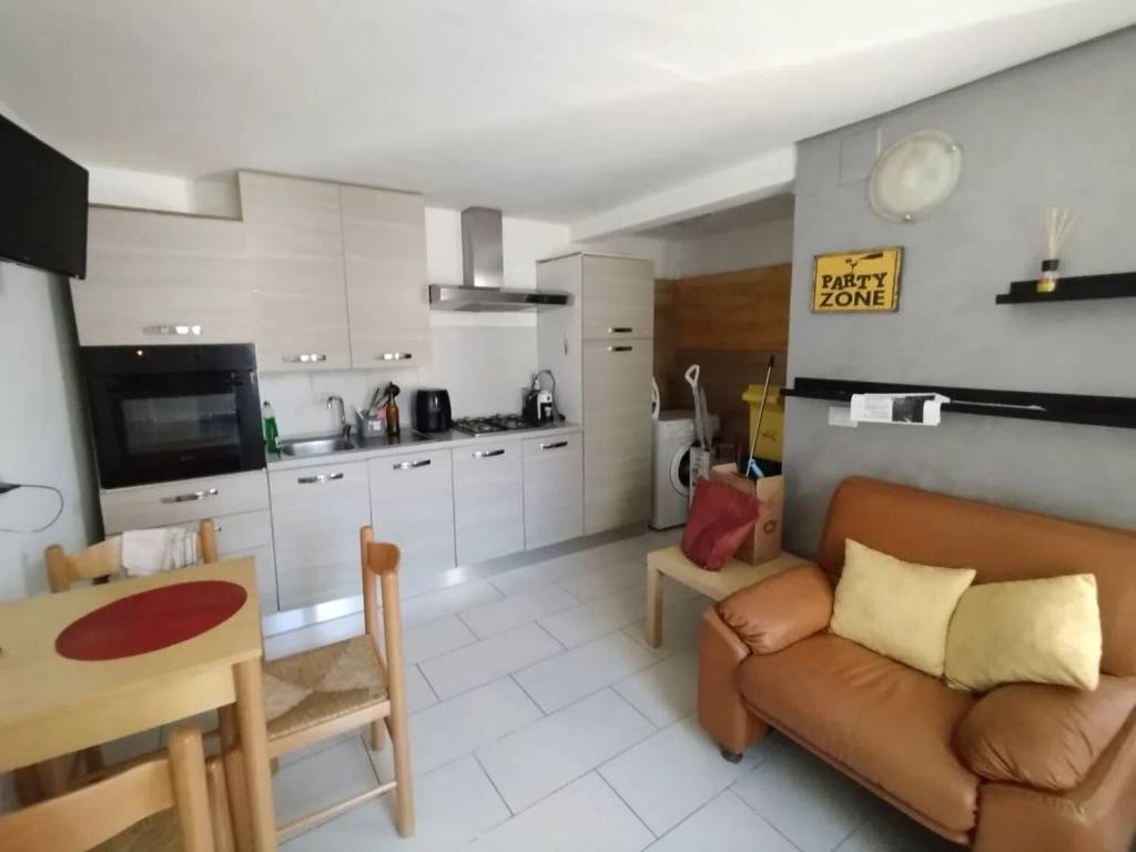 casa indipendente in vendita a Guardiagrele