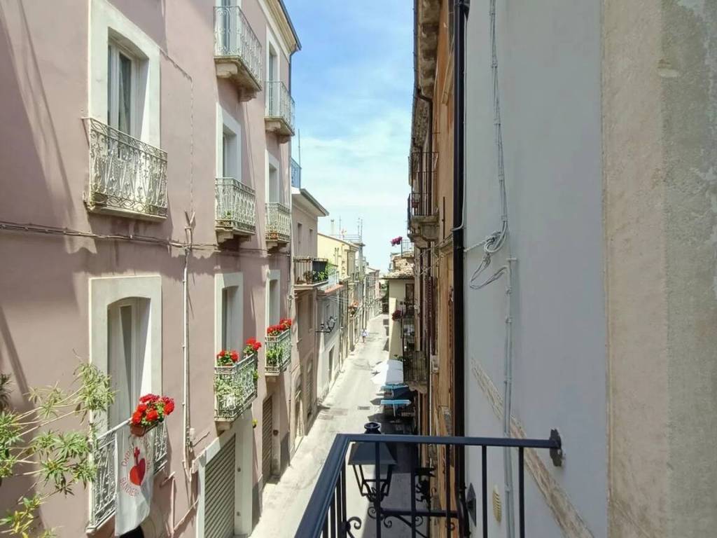 intera palazzina in vendita a Guardiagrele