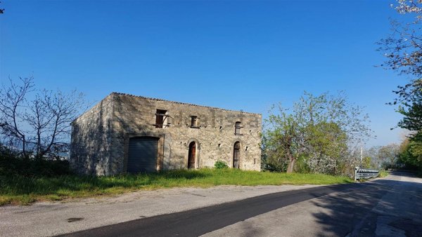 casa indipendente in vendita a Guardiagrele in zona Bocca di Valle