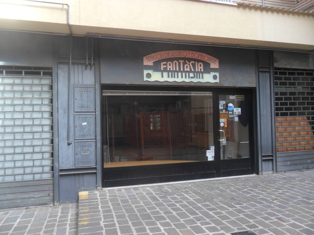 negozio in vendita a Guardiagrele