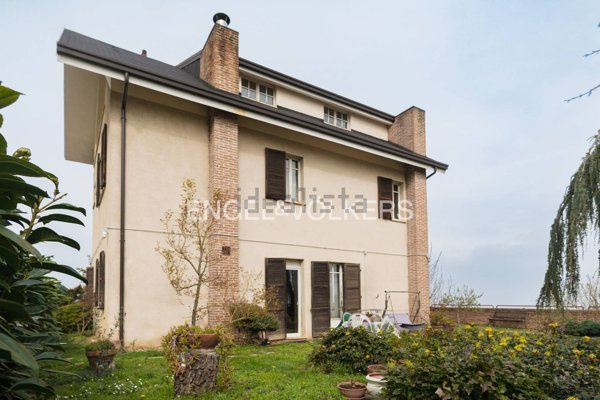 casa indipendente in vendita a Guardiagrele