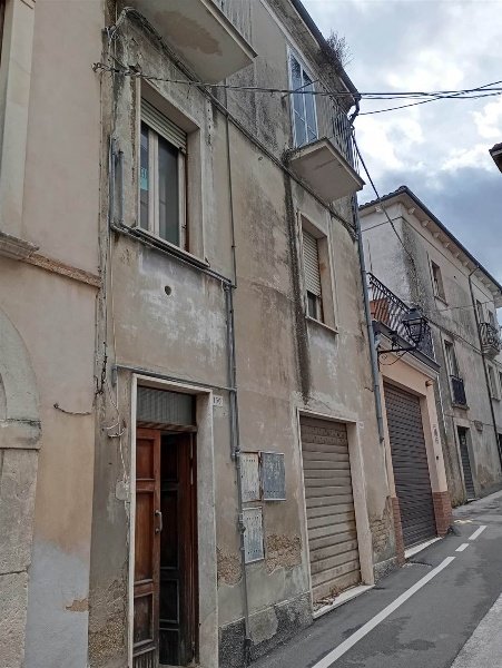 casa indipendente in vendita a Guardiagrele in zona Colle Luna