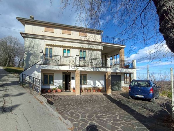 casa indipendente in vendita a Guardiagrele