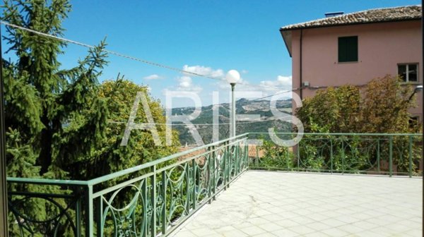 casa indipendente in vendita a Lama dei Peligni