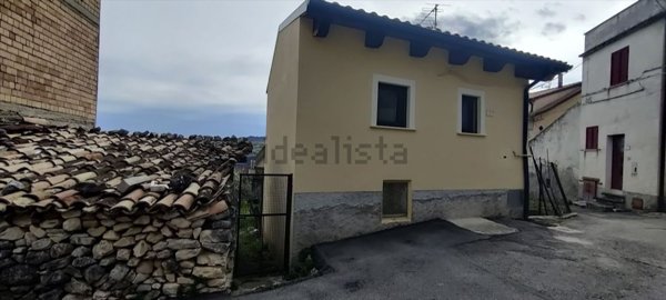 appartamento in vendita a Lama dei Peligni