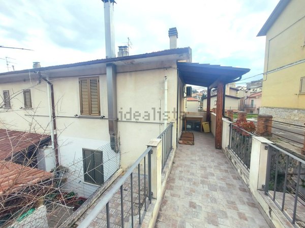 casa indipendente in vendita a Lama dei Peligni