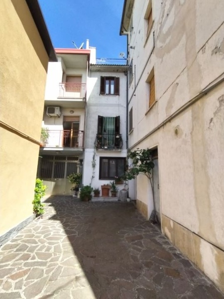 casa indipendente in vendita a Lama dei Peligni