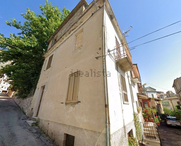 casa semindipendente in vendita a Lama dei Peligni