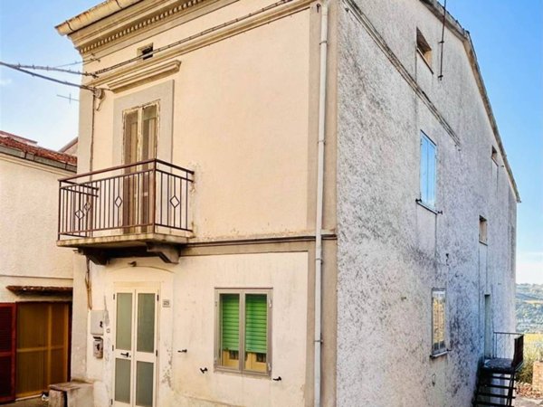 casa indipendente in vendita a Lanciano in zona Santa Giusta