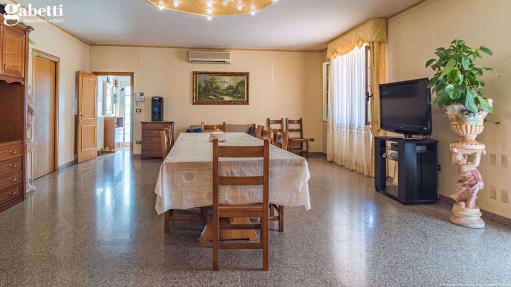 casa indipendente in vendita a Lanciano