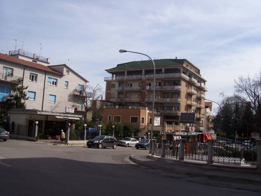 locale di sgombero in vendita a Lanciano
