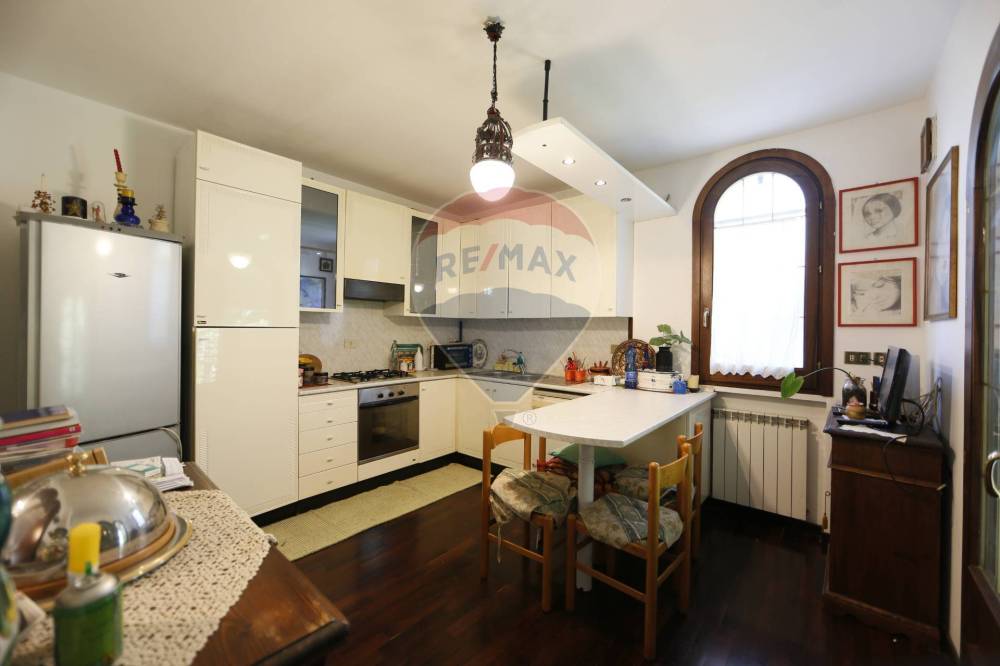 casa indipendente in vendita a Lanciano
