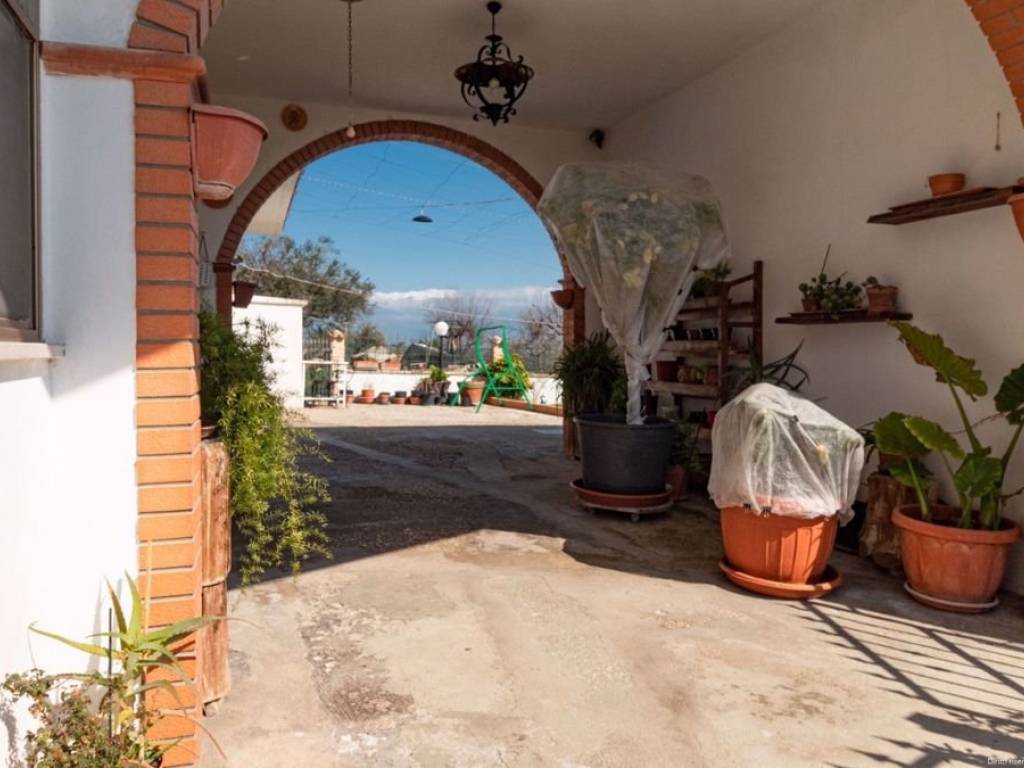 casa indipendente in vendita a Lanciano in zona Sant'Amato