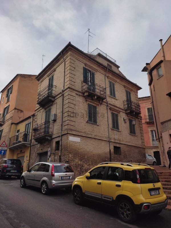 casa indipendente in vendita a Lanciano