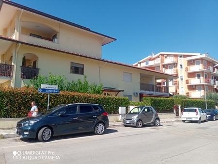 locale commerciale in vendita a Lanciano