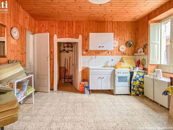 casa indipendente in vendita a Lanciano