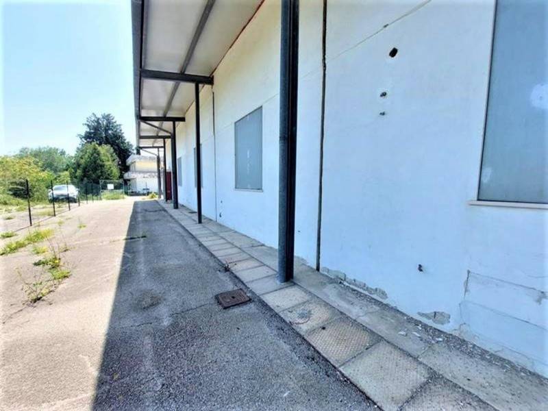 capannone in vendita a Lanciano in zona Serre