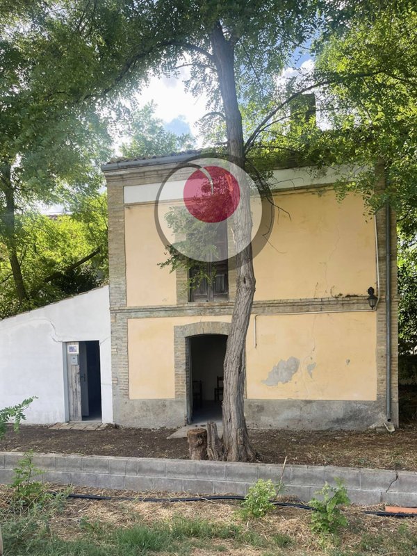 casa indipendente in vendita a Lanciano in zona Costa di Chieti